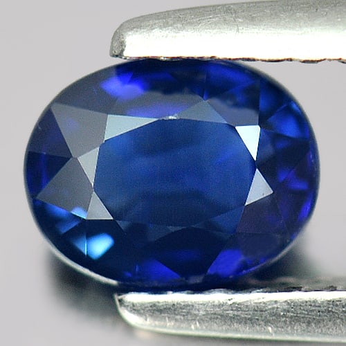 Natural Blue Sapphire Gemstones 0.99 Ct. Oval Shape 6.33 x 5.03 Mm. (1 of 4)