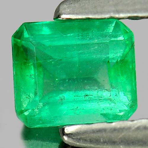 Natural Green Emerald Gemstones 0.36 Ct. Octagon Shape 4.7 x 4 Mm. (1 of 3)