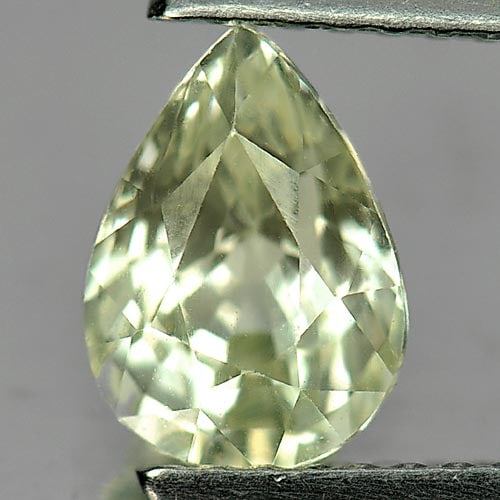 Natural Yellowish Green Chrysoberyl Gemstones 1.50 Ct. Pear Shape 7.9 x 5.8 Mm.: Product ID: 801701115 Product Name: Natural Chrysoberyl Weight: 1.50 CT. Size: 7.9 x 5.8 x 4.8 MM. Shape: Pear Color: Yellow Clarity:VSI Luster: Good Gems Origin: Madagascar Treatment: Unheated Crysta