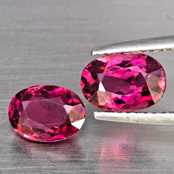 Natural Pink Tourmaline Gemstones 2.57 Ct. 2 Pcs. Oval Shape 8.5 x 6 Mm. (1 of 3)