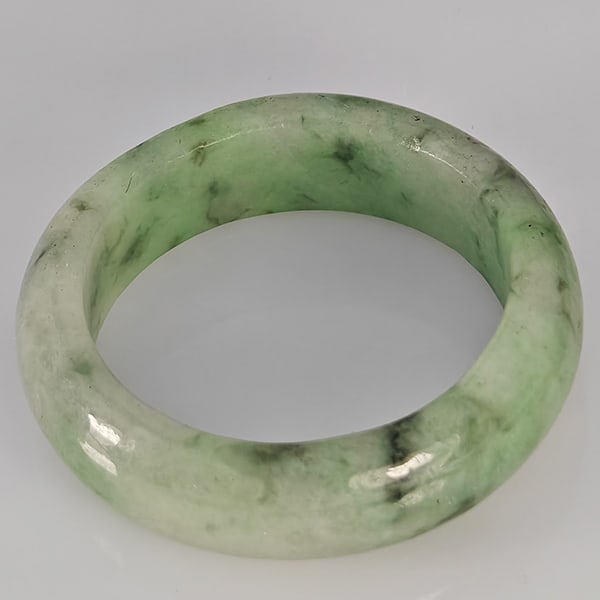 Natural Green Jade Gemstones 22.30 Ct. Round Cabochon Ring Size10.5: Product ID: 819816212 Product Name: Natural Jade Weight: 22.30 CT. Size: MM. Shape: Round Cabochon Color: Multi-Color Green Clarity:Opaque Luster: Good Gems Origin: Thailand Treatment: Unheated Crysta
