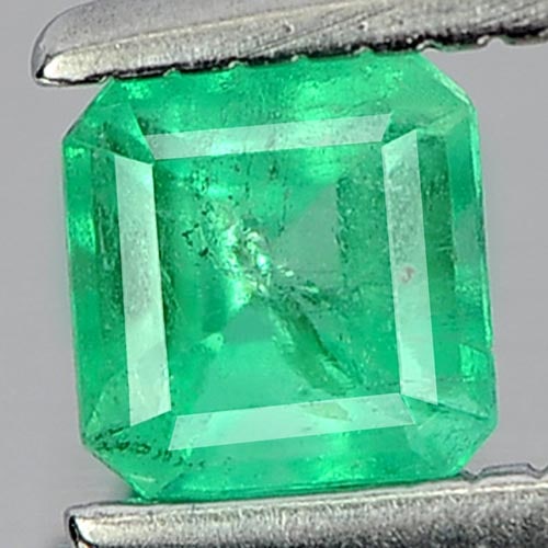 Natural Green Emerald Gemstones 0.30 Ct. Octagon Shape 4 x 4 Mm. (1 of 3)