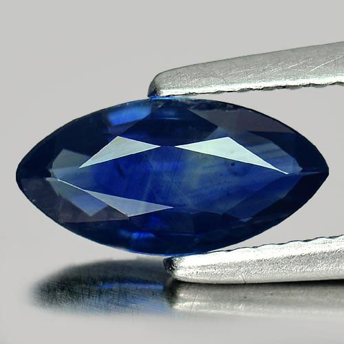 Natural Blue Sapphire Gemstones 0.95 Ct. Marquise Shape 10.2 x 5.2 Mm.: Product ID: 806008595 Product Name: Natural Blue Sapphire Weight: 0.95 CT. Size: 10.2 x 5.2 x 2.1 MM. Shape: Marquise Color: Blue Clarity:SI Luster: Good Gems Origin: Thailand Treatment: Heated Crysta