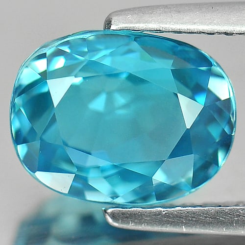 Natural Blue Zircon Gemstones 3.94 Ct. Clean Oval Shape 9.4 x 7.2 Mm. (1 of 3)