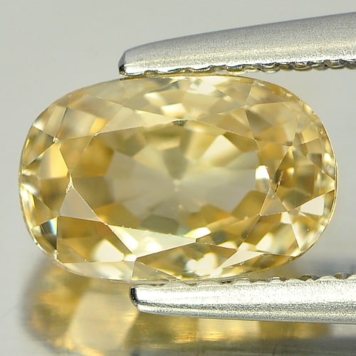 Natural Yellow Zircon Gemstones 2.45 Ct. Oval Shape 8.1 x 5.8 Mm. (1 of 3)