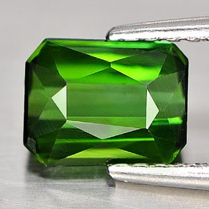 Natural Green Tourmaline Gemstones 1.23 Ct. Octagon Shpae 6.8 x 5.4 Mm.: Product ID: 807242441 Product Name: Natural Tourmaline Weight: 1.23 CT. Size: 6.8 x 5.4 x 3.7 MM. Shape: Octagon Color: Green Clarity:VVS Luster: Good Gems Origin: Nigeria Treatment: Unheated Crystal 