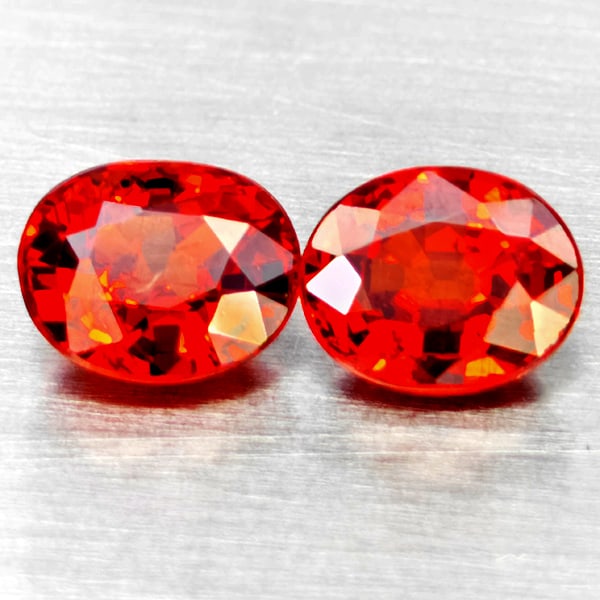 Natural Orange Red Spessartine Garnet Gemstones 1.62 Ct. 2 Pcs. Oval Shape 6 x 5.8 Mm.: Product ID: 802937140 Product Name: Natural Spessartine Weight: 1.62 CT. Size: 6 x 5.8 x 3.4 MM. Shape: Oval Shape Color: Orangish Red Clarity:VSI Luster: Good Gems Origin: Namibia Treatment: Unheated