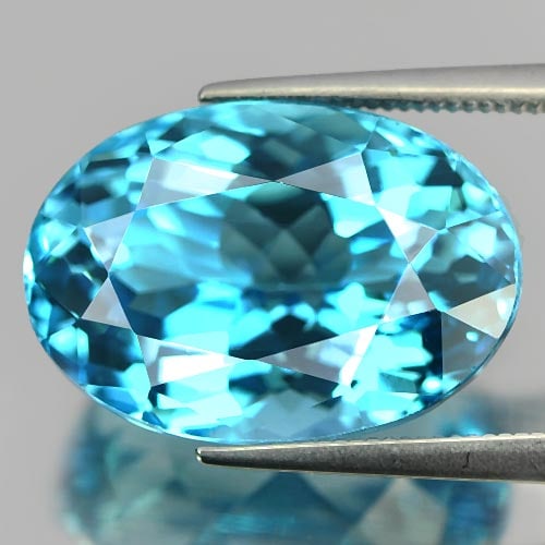 Natural Swiss Blue Topaz Gemstones 19.20 Ct. Clean Oval Shape 18.3 x 12.9 Mm. (1 of 3)