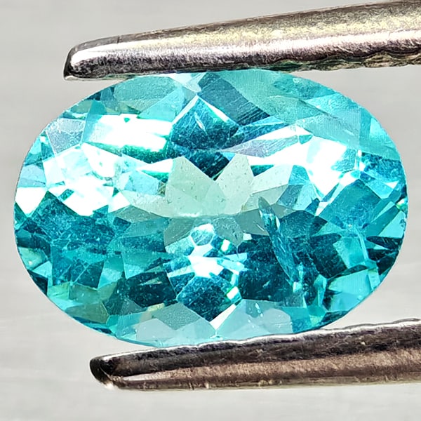 Natural Paraiba Color Apatite Gemstones 0.90 Ct. Oval Shape 7.2 x 5.1 Mm. (1 of 3)