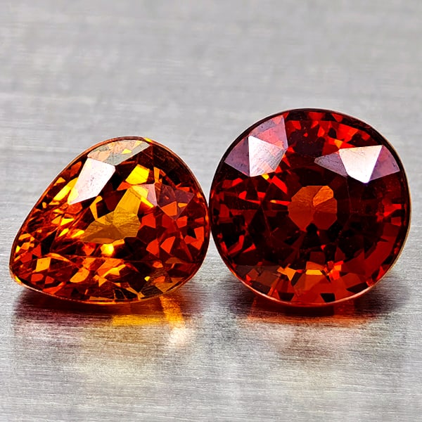 Natural Orangish Red Spessartine Garnet Gemstones 1.47 Ct. 2 Pcs. Mixed Shape Mixed Size: Product ID: 802936929 Product Name: Natural Spessartine Weight: 1.47 CT. Size: 5.2 x 5.2 x 3.7 to 5.3 x 4.2 x 3.3 MM. Shape: Mixed Shape Color: Orangish Red Clarity:VSI Luster: Good Gems Origin: Namib