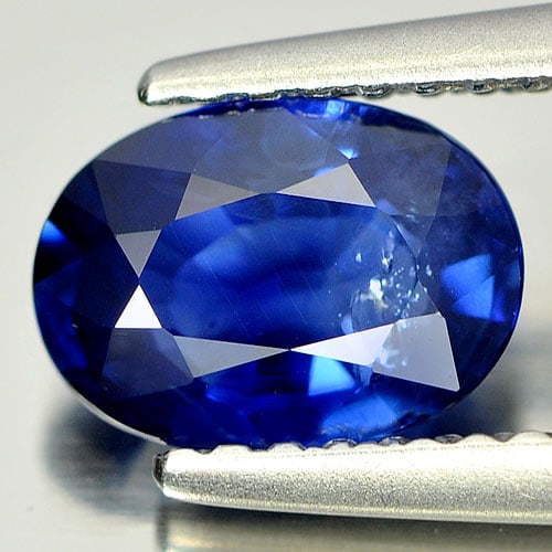 Natural Blue Sapphire Gemstones 1.37 Ct. Oval Shape 7.70 x 5.58 Mm.: Product ID: 806007694 Product Name: Natural Blue Sapphire Weight: 1.37 CT. Size: 7.70 x 5.58 x 3.38 MM. Shape: Oval Color: Blue Clarity:VSI Luster: Good Gems Origin: Madagascar Treatment: Heated Cryst