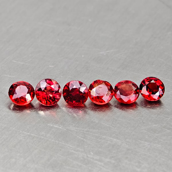 Natural Red Sapphire Gemstones 1.00 Ct. 6 Pcs. Round Shape 3.1 Mm. (1 of 3)