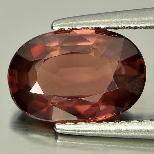 Natural Imperial Zircon Gemstones 2.89 Ct. Oval Shape 10 x 6.8 Mm. (1 of 3)