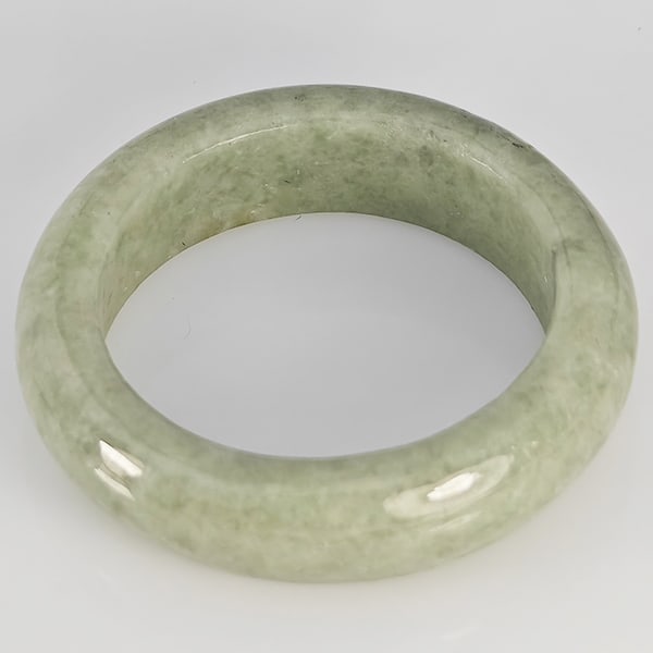 Natural Genuine Mutil-Color Green Jade Gemstones 22.55 Ct. Round Cabochon Ring Size 9.5 (1 of 3)