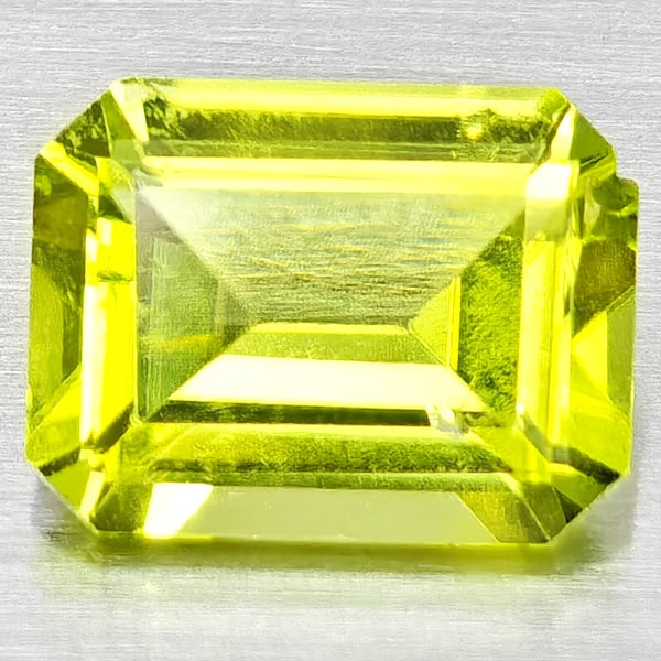 Natural Green Peridot Gemstones 1.51 Ct. Octagon Shape 8 x 6 Mm.: Product ID: 805317169 Product Name: Natural Peridot Weight: 1.51 CT. Size: 8 x 6 x 3.8 MM. Shape: Octagon Color: Green Clarity:VSI - SI1 Luster: Good Gems Origin: Pakistan Treatment: Unheated Crystal 