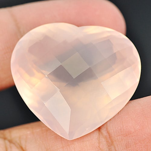 Natural Quartz Rose Pink 54.93 Ct. Clean Heart Checkerboard Cut 28 x 26 Mm.: Product ID: 805525845 Product Name: Natural Quartz Weight: 54.93 CT. Size: x 15.9 MM. Shape: Heart Checkerboard Color: Pink Clarity:IF Luster: Very Good Gems Origin: Brazil Treatment: Unheated Crystal
