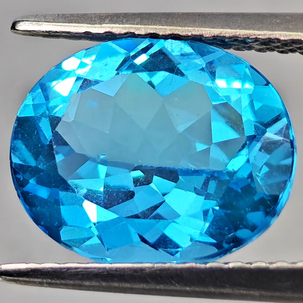 Natural Baby Blue Color Topaz Gemstones 3.75 Ct. Oval Shape 11 x 9 Mm. (1 of 3)