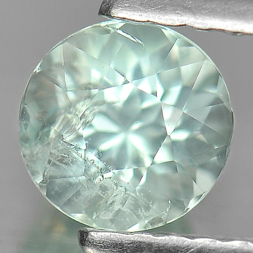 Natural Light Blue Aquamarine Gemstones 0.64 Ct. Round Shape 5.5 Mm.: Product ID: 800811546 Product Name: Natural Aquamarine Weight: 0.64 CT. Size: 5.5 x 5.5 x 4.4 MM. Shape: Round Color: Blue Clarity:SI1 Luster: Good Gems Origin: Brazil Treatment: Unheated Crystal Stru