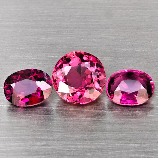 Natural Pink Tourmaline Gemstones 2.28 Ct. 3 Pcs. Mixed Shape and Mixed Size: Product ID: 807251363 Product Name: Natural Tourmaline Weight: 2.28 CT. Size: 6.5 x 6.5 x 4.5 to 5.8 x 4.5 x 3 MM. Shape: Mixed Shape Color: Pink Clarity:SI1 Luster: Good Gems Origin: Nigeria Treatmen