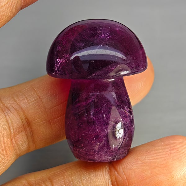 Natural Multi Color Fluorite Gemstones 166.48 Ct. Carving Shape 36 x 18.5 Mm.: Product ID: 802706203 Product Name: Natural Fluorite Weight: 166.48 CT. Size: 36 x 18.5 MM. Shape: Carving Shape Color: Multi-Color Clarity:SI Luster: None Gems Origin: Brazil Treatment: Unheated Crys