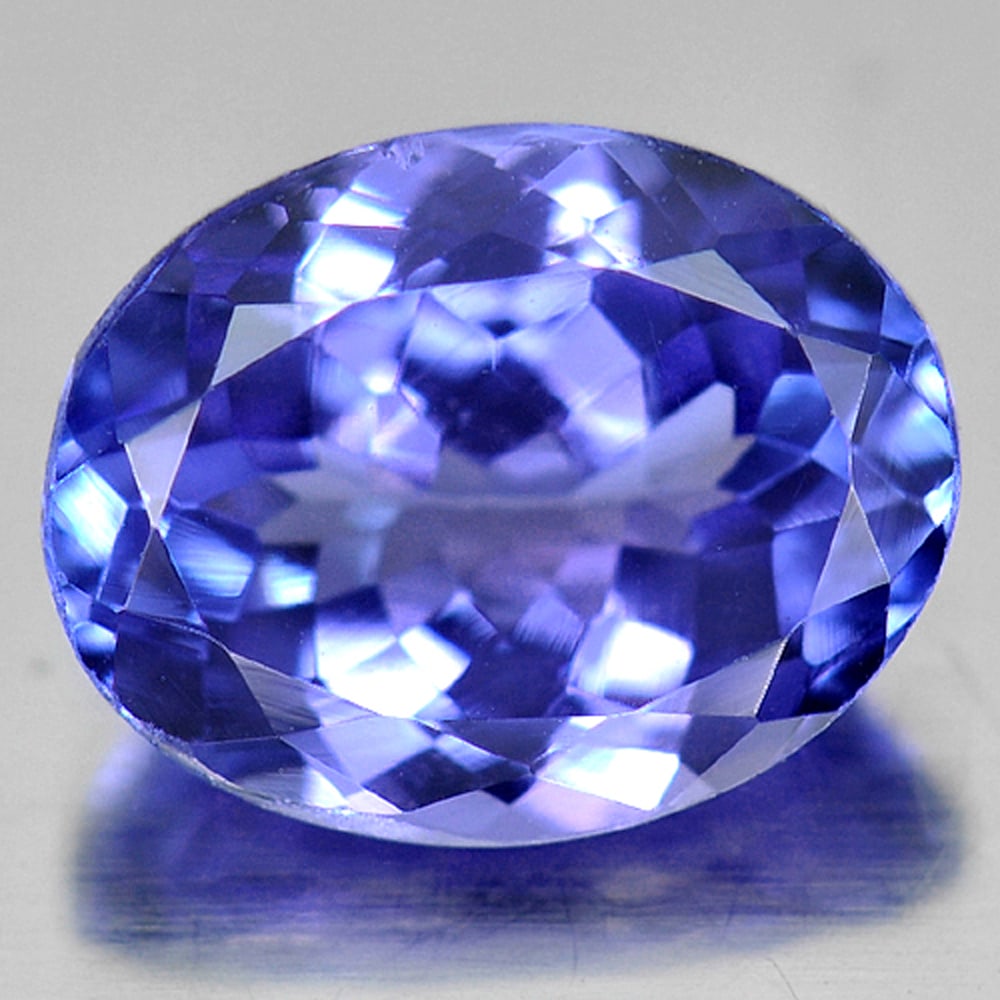 Natural Violetish Blue Tanzanite Gemstone 1.69 Ct. Oval Shape 8.4 x 6.6 Mm. (1 of 3)