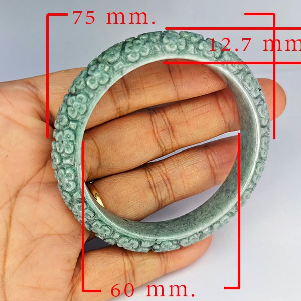Natural Green Jade Bangle 263.54 Ct. Carving Diameter 60 Mm. (1 of 3)