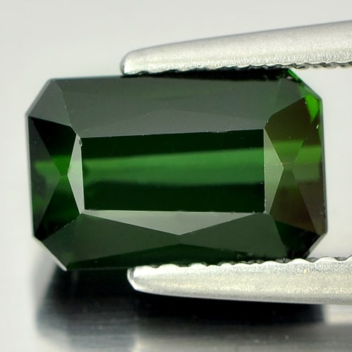 Natural Green Tourmaline Gemstones 2.73 Ct. Clean Octagon Shape 8.92 x 5.80 Mm.: Product ID: 807216391 Product Name: Natural Tourmaline Weight: 2.73 CT. Size: 8.92 x 5.80 x 5.72 MM. Shape: Octagon Color: Green Clarity:IF Luster: Good Gems Origin: Nigeria Treatment: Unheated Crysta