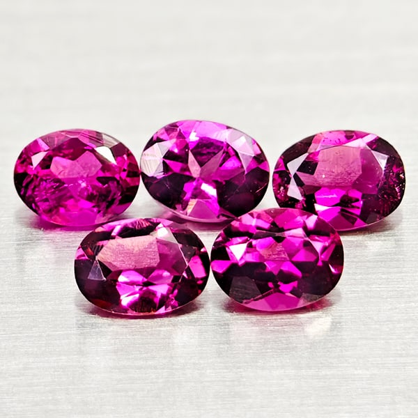 Natural Pink Tourmaline Gemstones 0.88 Ct. 5 Pcs. Oval Shape 4.1 - 4.3 x 3.1 Mm. (1 of 3)