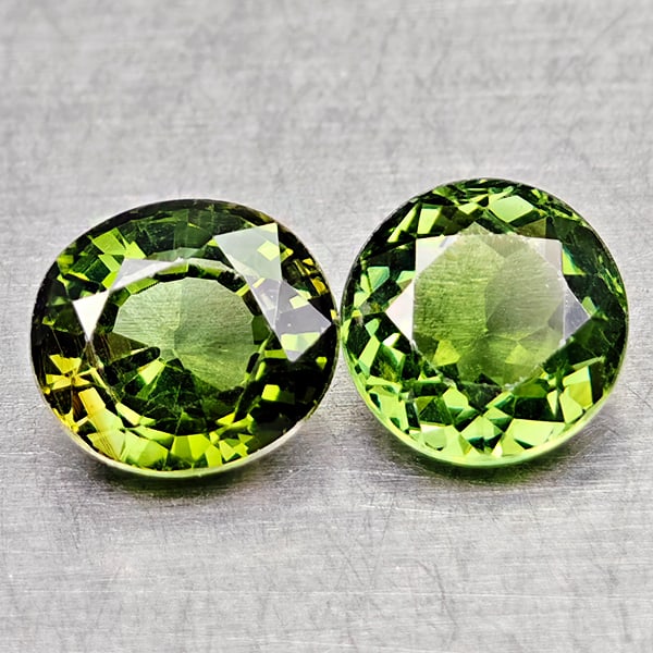 Natural Green Tourmaline Gemstones 1.55 Ct. 2 Pcs. Oval Shape 6 x 5.3 Mm.: Product ID: 807250651 Product Name: Natural Tourmaline Weight: 1.55 CT. Size: 6 x 5.3 x 3.7 MM. Shape: Oval Color: Green Clarity:VSI Luster: Good Gems Origin: Nigeria Treatment: Unheated Crystal Struc