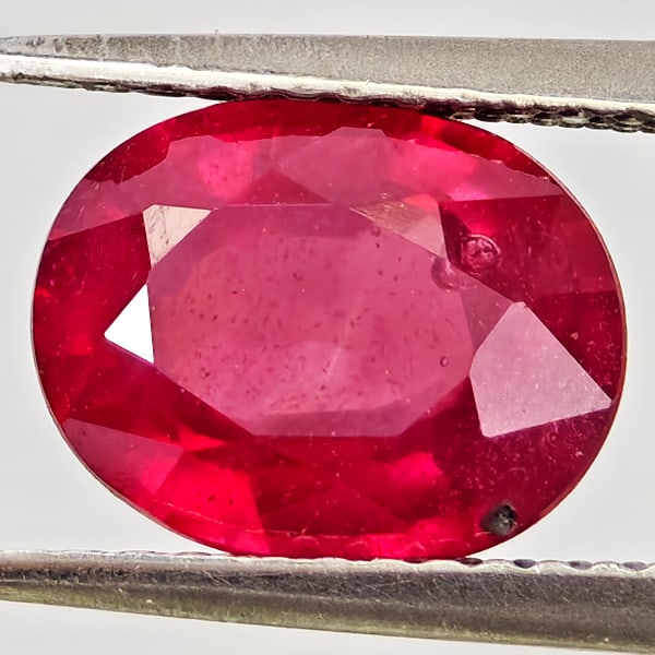 Natural Purplish Red Ruby Gemstones 2.87 Ct. Oval Shape 9.3 x 7.5 Mm. (1 of 3)