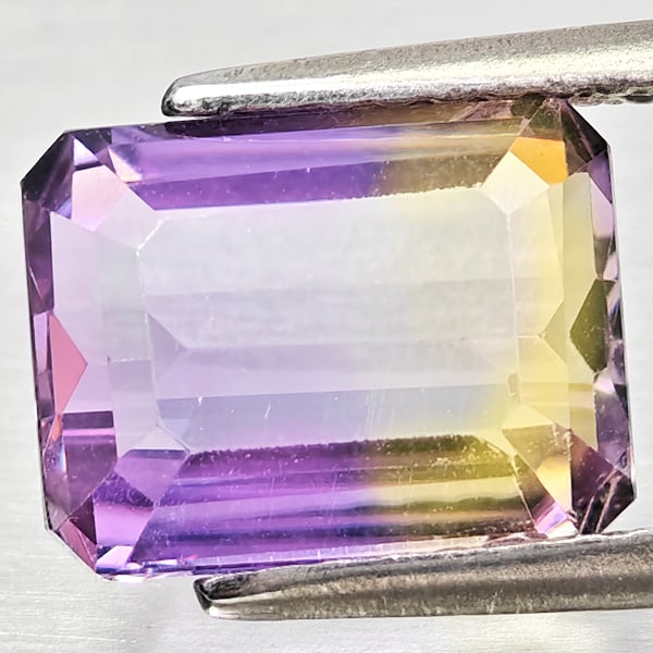 Natural Bi Color Ametrine Gemstones 2.70 Ct. Octagon Shape 9.2 x 7.2 Mm.: Product ID: 800408370 Product Name: Natural Ametrine Weight: 2.70 CT. Size: 9.2 x 7.2 x 5.1 MM. Shape: Octagon Color: Bi Color Clarity:VSI Luster: Good Gems Origin: Bolivia Treatment: Unheated Crystal