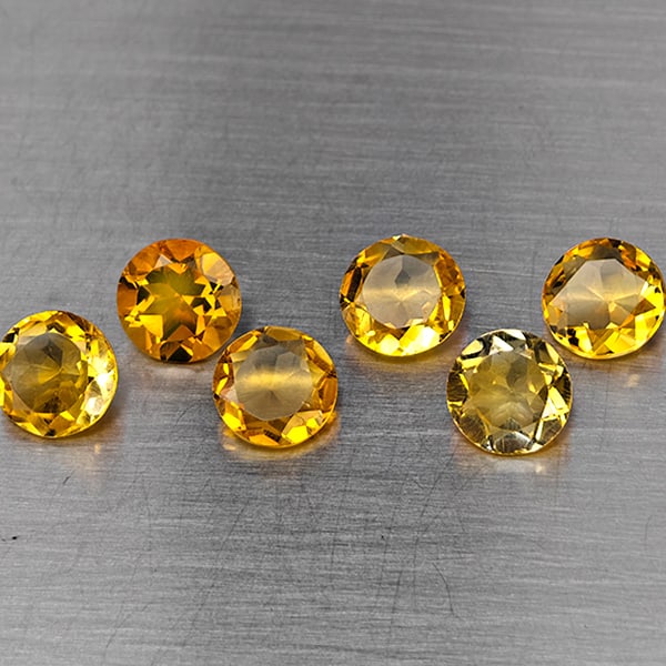 Natural Yellow Citrine Gemstones 5.32 Ct. 5 Pcs. Round Shape 7.4 Mm.: Product ID: 801815456 Product Name: Natural Citrine Weight: 5.32 CT. Size: 7.4 x 7.4 x 3.5 MM. Shape: Round Color: Yellow Clarity:VVS Luster: Good Gems Origin: Brazil Treatment: Unheated Crystal Struc