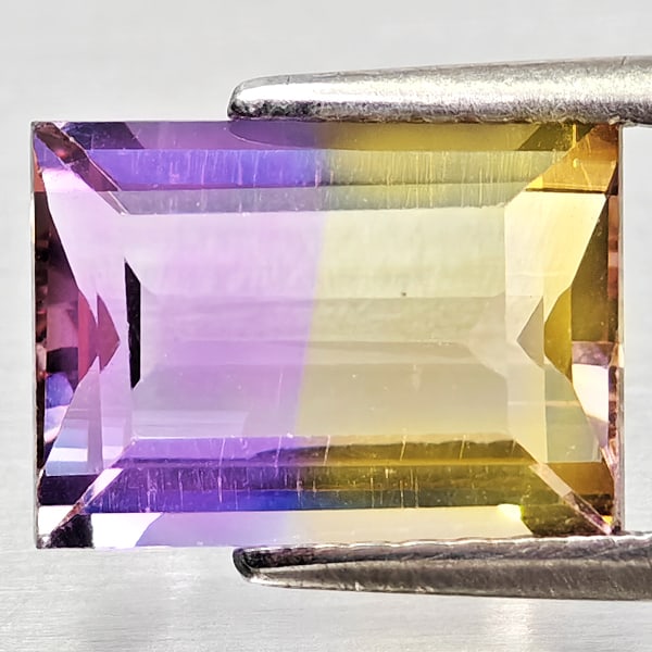 Natural Bi Color Ametrine Gemstones 2.65 Ct. Octagon Shape 9.9 x 7.1 Mm. (1 of 3)
