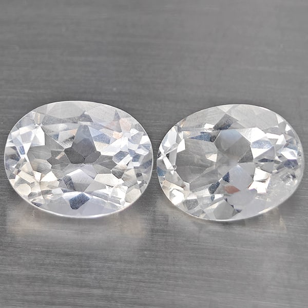 Natural White Quartz Gemstones 3.60 Ct. 2 Pcs. Oval Shape 9.2 x 7.3 Mm.: Product ID: 805530247 Product Name: Natural Quartz Weight: 3.60 CT. Size: 9.2 x 7.3 x 5.1 MM. Shape: Oval Color: White Clarity:VSI Luster: Good Gems Origin: Brazil Treatment: Unheated Crystal Structur