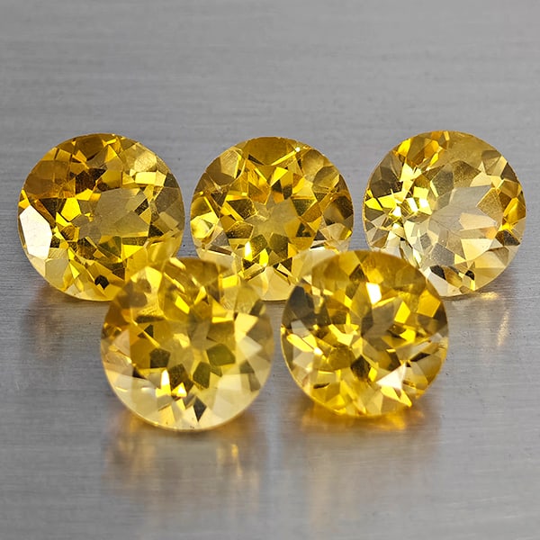 Natural Yellow Citrine Gemstones 6.43 Ct. 5 Pcs. Round Shape 7 Mm.: Product ID: 801815427 Product Name: Natural Citrine Weight: 6.43 CT. Size: 7 x 7 x 4.8 MM. Shape: Round Shape Color: Yellow Clarity:VVS-VSI Luster: Very Good Gems Origin: Brazil Treatment: Unheated Cr