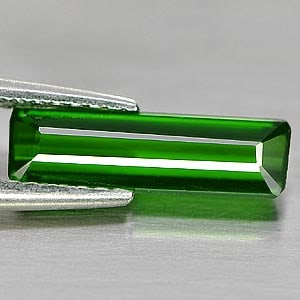 Natural Green Tourmaline Gemstones 1.33 Ct. Octagon Shape 12.5 x 3.7 Mm: Product ID: 807242256 Product Name: Natural Tourmaline Weight: 1.33 CT. Size: 12.5 x 3.7 x 3.1 MM. Shape: Octagon Color: Green Clarity:VVS Luster: Good Gems Origin: Nigeria Treatment: Unheated Crystal