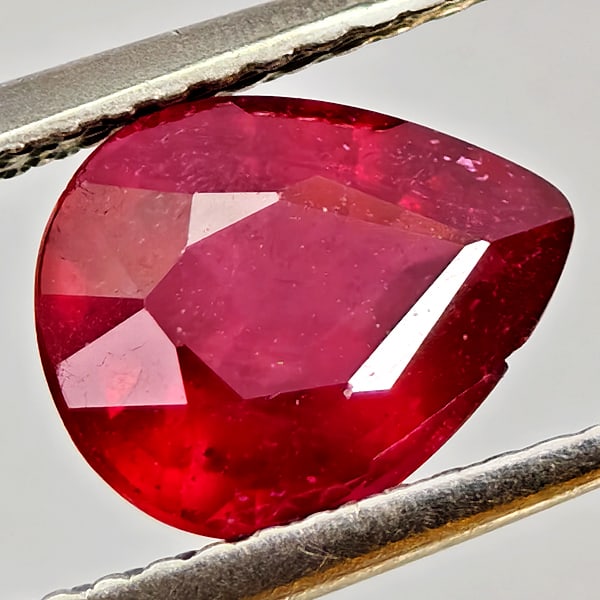 Natural Purplish Red Ruby Gemstones 2.19 Ct. Pear Shape 9 x 7.1 Mm. (1 of 3)
