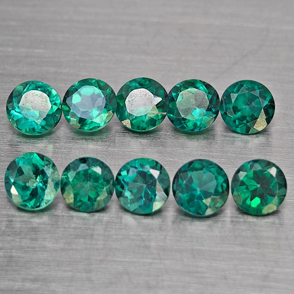Natural Bluish Green Topaz Gemstones 3.53 Ct. 10 Pcs. Round Shape 4.3 Mm.: Product ID: 807168873 Product Name: Natural Topaz Weight: 3.53 CT. Size: 4.3 x 4.3 x 2.8 MM. Shape: Round Color: Bluish Green Clarity:VVS-VSI Luster: Good Gems Origin: Brazil Treatment: Treated Crysta