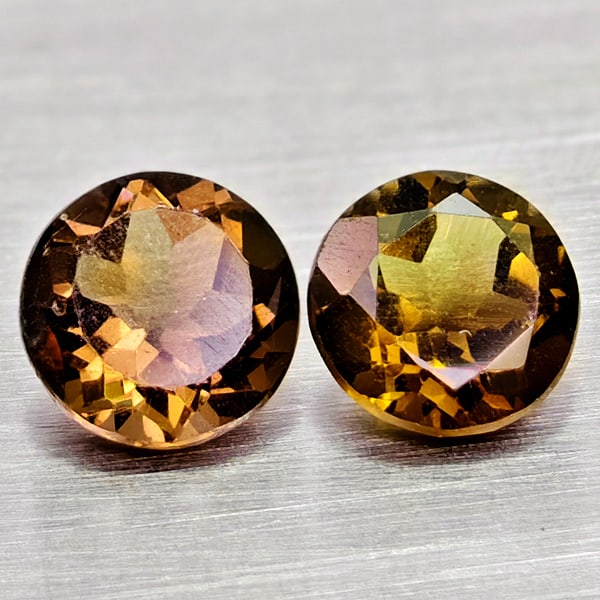 Natural Smokey Quartz Gemstones 1.38 Ct. 2 Pcs. Round Shape 6 Mm.: Product ID: 805529903 Product Name: Natural Quartz Weight: 1.38 CT. Size: 6 x 6 x 3.8 MM. Shape: Round Color: Smokey Clarity:VSI Luster: Good Gems Origin: Brazil Treatment: Unheated Crystal Structure: