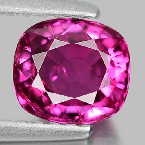 Natural Purple Sapphire Gemstones 1.14 Ct. Cushion Shape 5.44 x 6.07 Mm. (1 of 4)