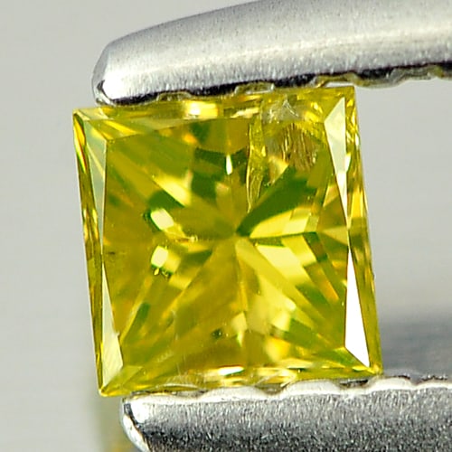 Natural Yellow Diamond 0.14 Ct. Square Princess Cut 2.9 x 2.9 Mm.: Product ID: 802103588 Product Name: Natural Enhanced Diamond Weight: 0.14 CT. Size: 2.9 x 2.9 x 1.9 MM. Shape: Square Princess Cut Color: Yellow Clarity:SI1 Luster: Good Gems Origin: Belgium Treatment