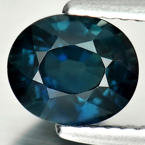 Natural Blue Sapphire Gemstones 1.69 Ct. Oval Shape 7.60 x 6.43 Mm. (1 of 4)