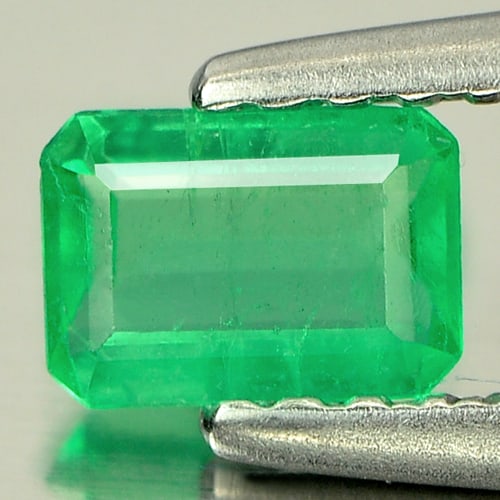 Natural Green Emerald Gemstone 0.30 Ct. Octagon Shape 5.2 x 3.7 Mm.: Product ID: 802402766 Product Name: Natural Emerald Weight: 0.30 CT. Size: 5.2 x 3.7 x 2.1 MM. Shape: Octagon Color: Green Clarity:SI Luster: Good Gems Origin: Columbia Treatment: Unheated Crystal Str