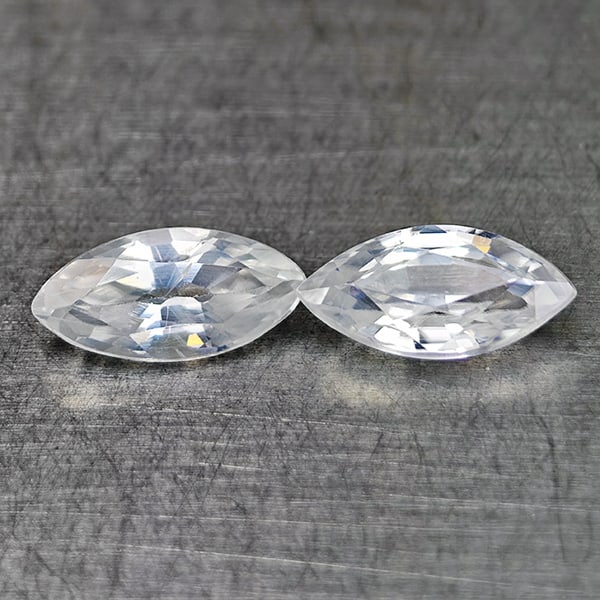 Natural White Zircon Gemstones 1.68 Ct. Marquise Shape 8 x 4 Mm.: Product ID: 807742880 Product Name: Natural Zircon Weight: 1.68 CT. Size: 7.2 x 3.6 x 2.6 MM. Shape: Marquise Color: White Clarity:VSI Luster: Very Good Gems Origin: Cambodia Treatment: Heated Crystal