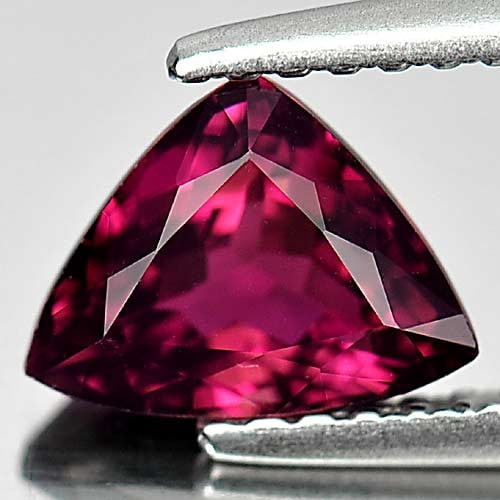 Natural Purplish Pink Tourmaline Gemstones 0.98 Ct. Trilliant Shape 7.7 x 6 x 4 Mm. (1 of 3)