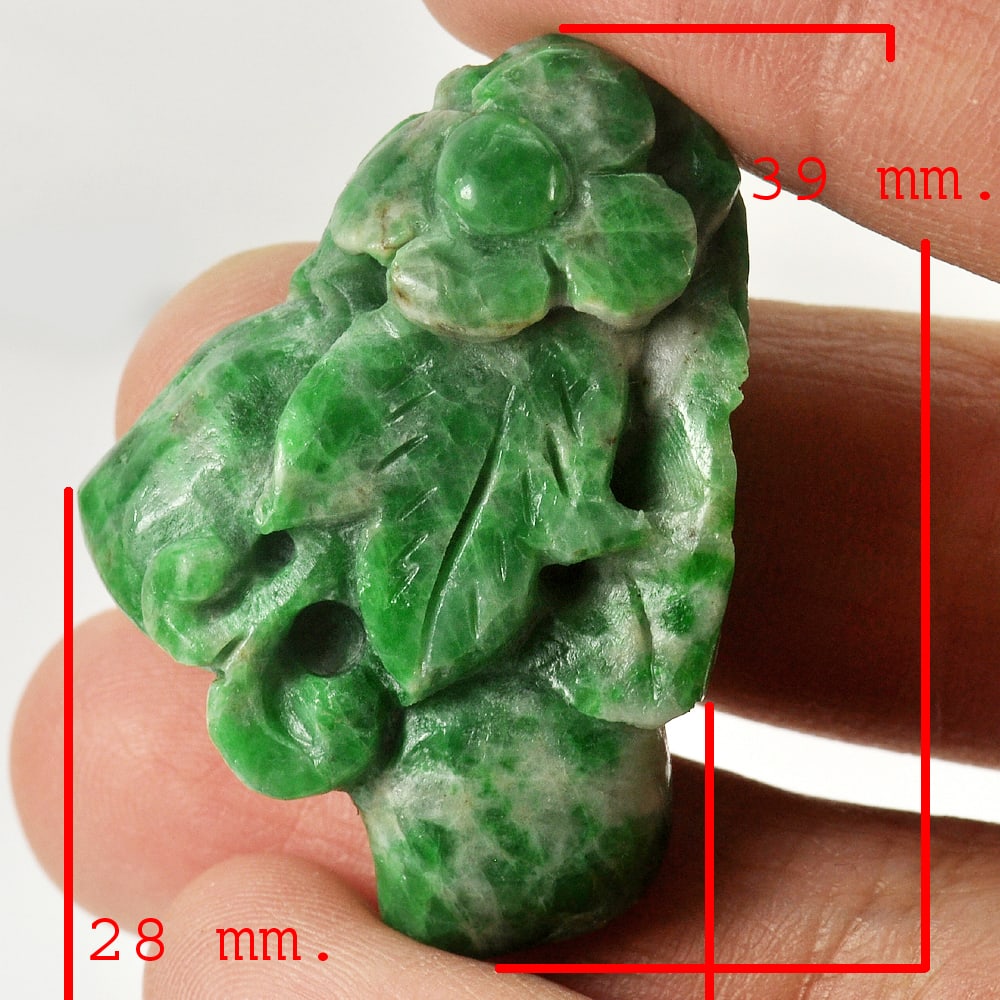 Natural Green Jade 74.18 Ct. Fruit Carving Size 39 x 28 mm.: Product ID: 819814611 Product Name: Natural Jade Weight: 74.18 CT. Size: 39 x 28 x 9.5 MM. Shape: Fruit Carving Color: Green Clarity:Opaque Luster: Good Gems Origin: Thailand Treatment: Unheated Cryst