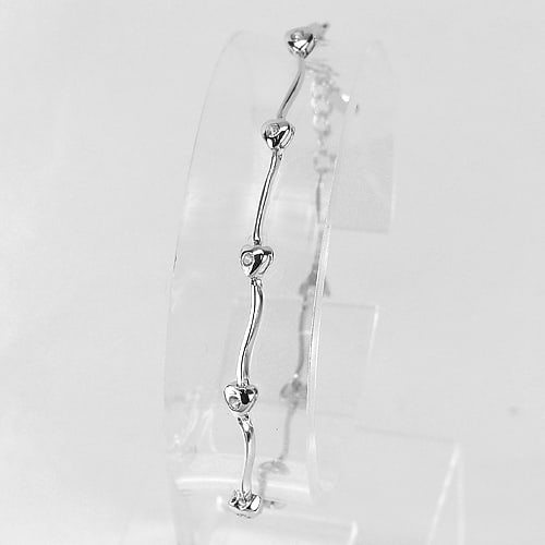 925 Sterling Silver Bracelet Jewelry White Gold Plated 3.09 Grams Length 6.5 Inch.: Product ID: 280560104 Product Name: Natural Fashion Jewelry Weight: 3.09 CT. Size: 6.5 Inch. MM. Shape: Bracelet Color: White Clarity:None Luster: None Gems Origin: Thailand Treatment: None Crystal St
