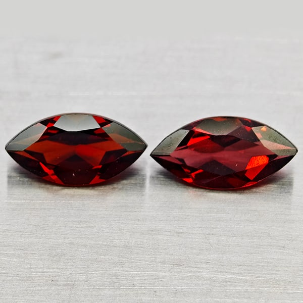 Natural Orangish Red Garnet Gemstones 2.35 Ct. 2 Pcs. Marquise Shape 5.1 x 10 Mm.: Product ID: 802936956 Product Name: Natural Garnet Weight: 2.35 CT. Size: 5.1 x 10 x 3.4 MM. Shape: Marquise Shape Color: Orangish Red Clarity:VVS - VSI Luster: Good Gems Origin: Tanzania Treatment: U