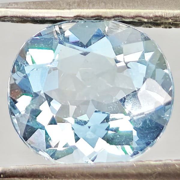 Natural Baby Blue Aquamarine Gemstones 1.21 Ct. Oval Shape 7.3 x 6.8 Mm: Product ID: 800812306 Product Name: Natural Aquamarine Weight: 1.21 CT. Size: 7.3 x 6.8 x 4.4 MM. Shape: Oval Color: Baby Blue Clarity:VSI Luster: Good Gems Origin: Brazil Treatment: Unheated Crystal 