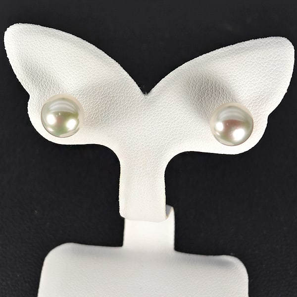 Natural Multi Color Akoya Pearl 8.5 Mm. With Platinum Jewelry 2.00 Grams Earring: Product ID: 805206480 Product Type: Platinum Jewelry Jewelry Weight: 2.00 Grams. Gemstones Color: Multi-Color White Metal: Solid Platinum Gemstone Detail: Akoya Pearl At Your Service: At Treasure of G